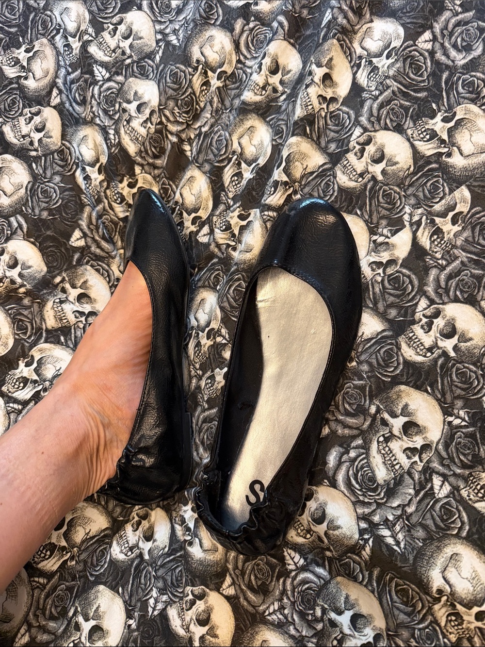 WOMANS 9 Soda Black Women's Ballet Flats - Classic Slip-On